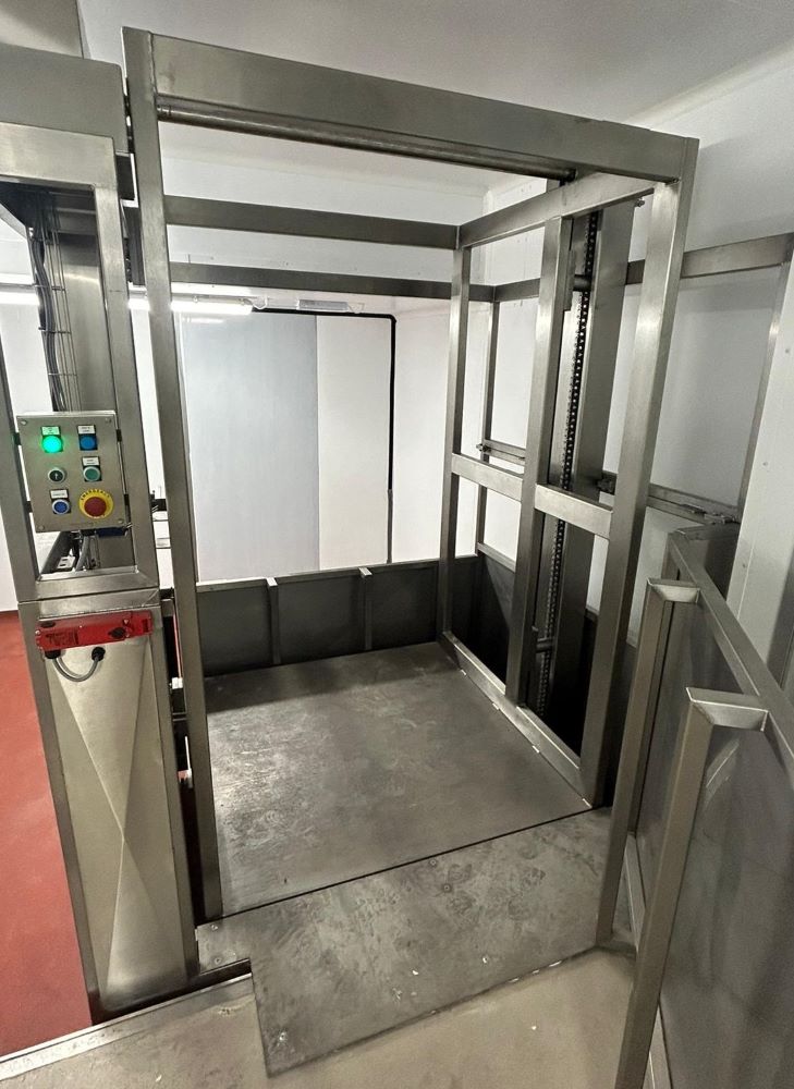Rack Platform Lift